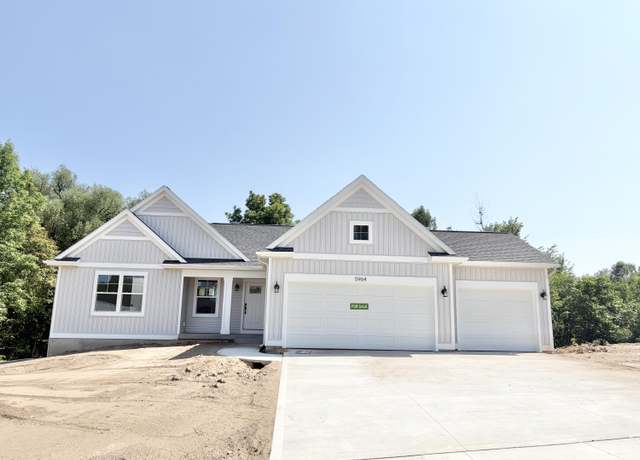 Property at 5964 Valley Point Dr SE, Caledonia, MI 49316, 4 beds, 3 baths
