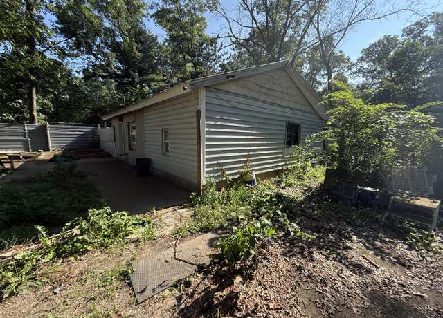 Property at 3646 S Dogwood Ln, White Cloud, MI 49349, 3 beds, 1 bath