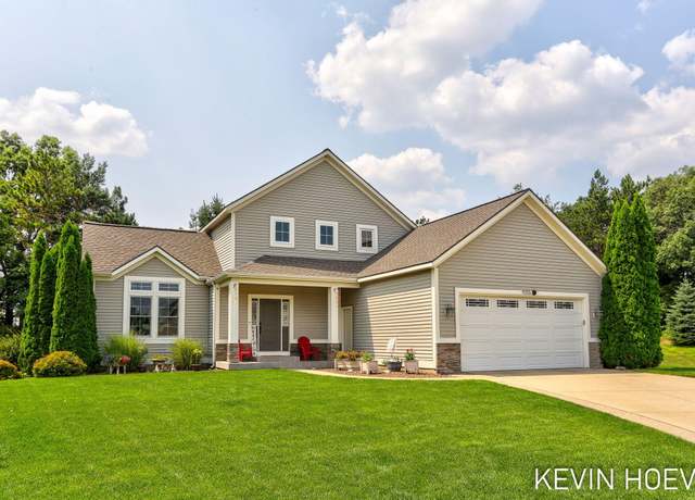 Property at 9355 Windward Dr, West Olive, MI 49460, 5 beds, 3.5 baths