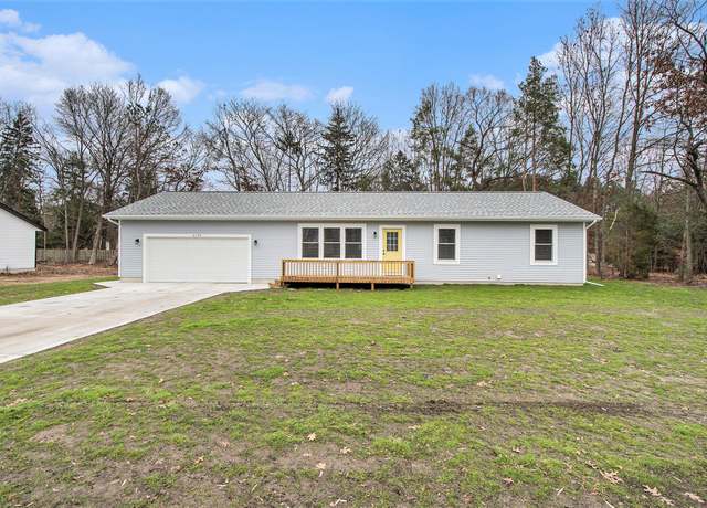 Property at 2190 Riegler Rd, Muskegon, MI 49445, 3 beds, 2 baths