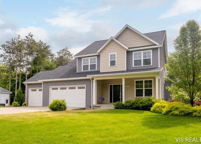 Property at 9340 Freedom Dr, West Olive, MI 49460, 5 beds, 3 baths