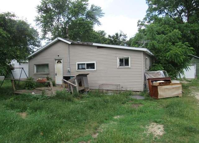 Property at 809 Washington St, Nashville, MI 49073, 2 beds, 1 bath