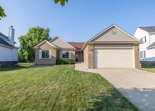 Property at 7731 Pioneer Dr, Ypsilanti, MI 48197, 3 beds, 2 baths