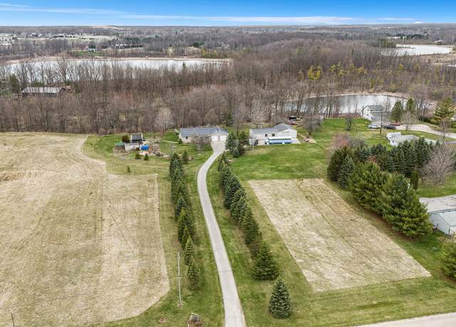 Property at 411 E Lake St, Sand Lake, MI 49343, 3 beds, 1 bath