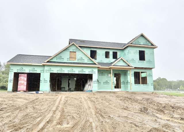 Property at 8345 Kettle Oak Dr SE, Alto, MI 49302, 4 beds, 2.5 baths