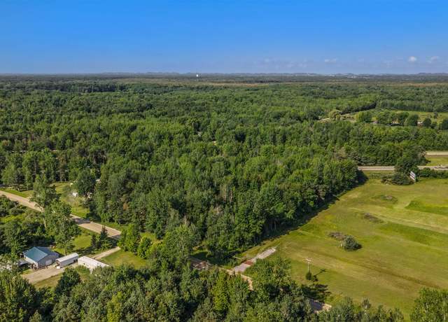 Property at 18525 130th Ave, Fruitport, MI 49415