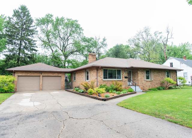 Property at 1419 Vassar Dr, Kalamazoo, MI 49001, 3 beds, 2 baths