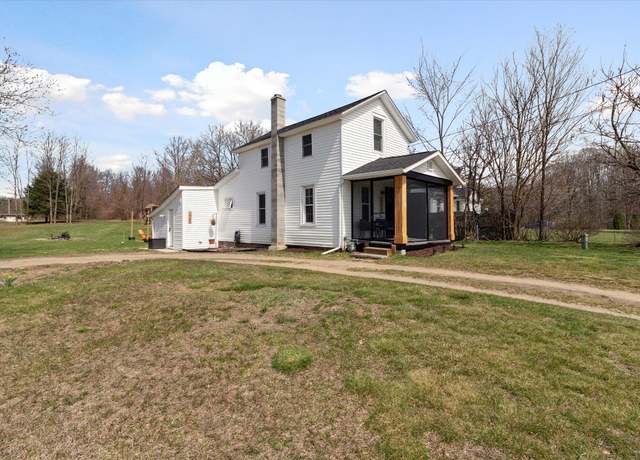 Property at 1365 E Michigan Ave, Battle Creek, MI 49014, 3 beds, 1 bath