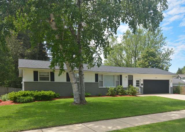 Property at 222 S Park St, Zeeland, MI 49464, 5 beds, 2 baths