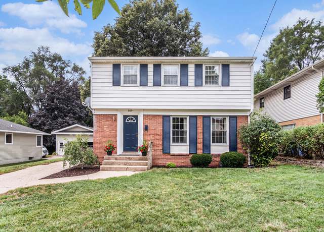 Property at 509 Tuttle Ave NE, Grand Rapids, MI 49503, 3 beds, 1.5 baths