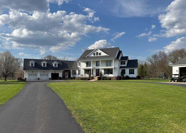 Property at 2787 Moyer Rd, Williamston, MI 48895, 4 beds, 3 baths