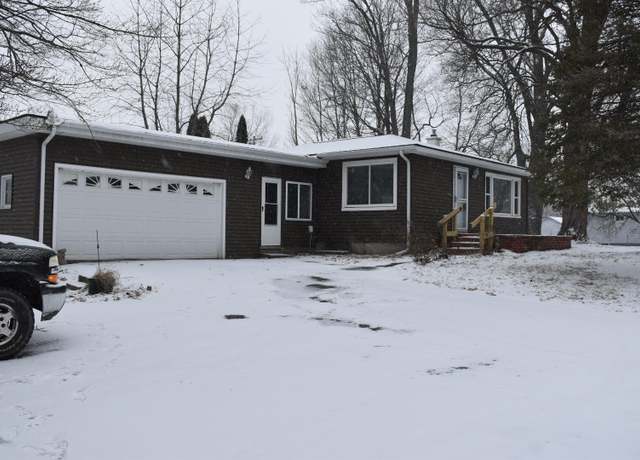 Property at 11908 N Meridian Rd, Pleasant Lake, MI 49272, 2 beds, 1 bath
