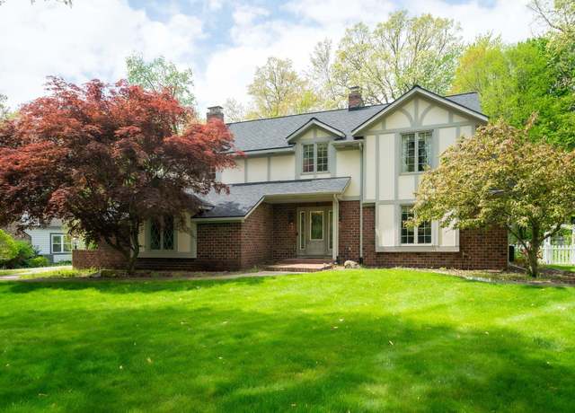 Property at 7572 Lime Hollow Dr SE, Grand Rapids, MI 49546, 5 beds, 2.5 baths