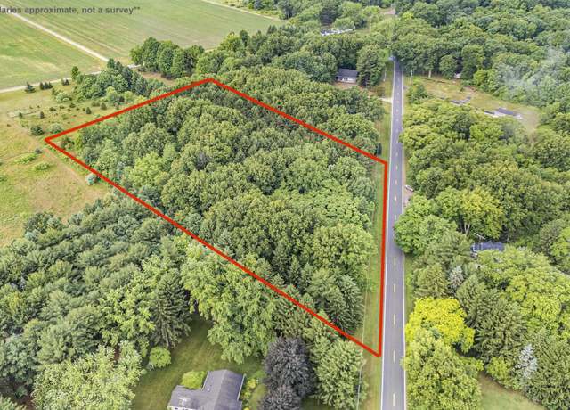 Property at 2651 Riverside Rd, Benton Harbor, MI 49022