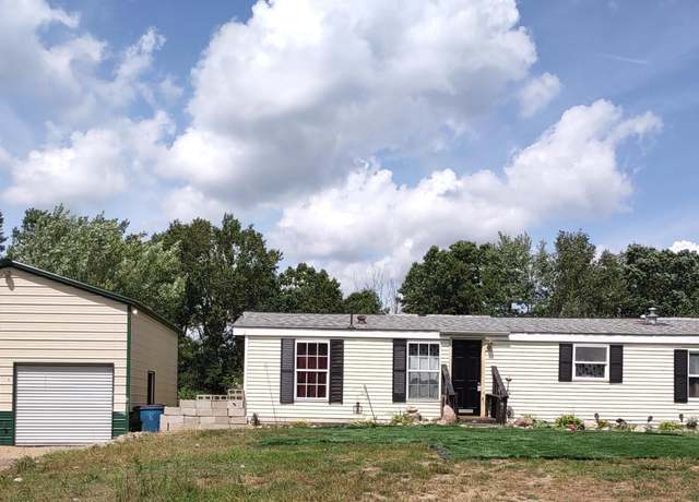 Property at 475 Tyler Rd, Wayland, MI 49348, 3 beds, 2 baths