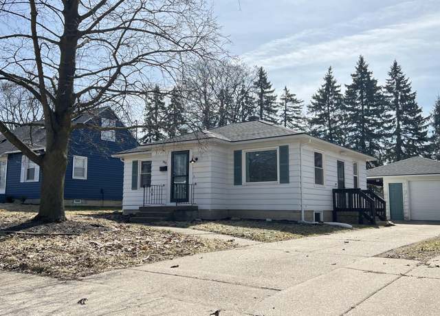 Property at 916 Muriel St SW, Wyoming, MI 49509, 4 beds, 2 baths