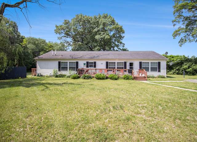Property at 2256 Moulder Dr, Niles, MI 49120, 3 beds, 2 baths