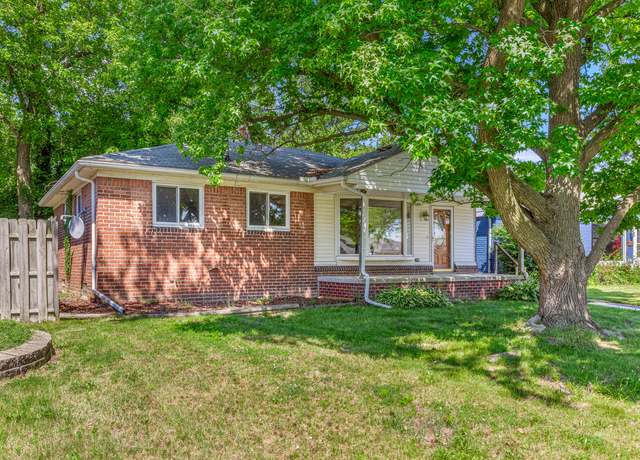 Property at 2932 Green St, Lincoln Park, MI 48146, 2 beds, 1 bath