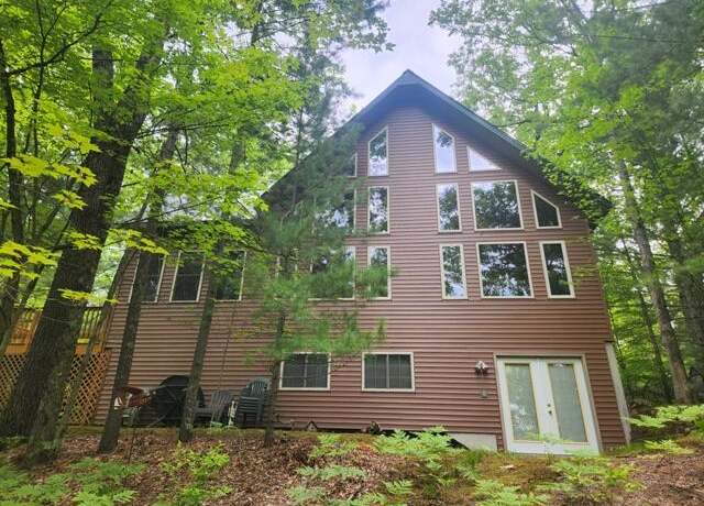 Property at 9316 S Oxeye Ave, Baldwin, MI 49304, 2 beds, 2 baths