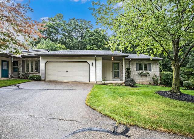 Property at 2855 Hidden View Dr SE, Caledonia, MI 49316, 2 beds, 1.5 baths