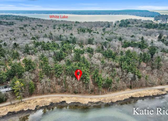 Property at 7040 Sadony Rd, Montague, MI 49437