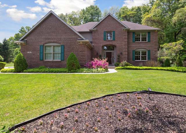 Property at 71438 Forest Eagle Ln, Niles, MI 49120, 5 beds, 4.5 baths