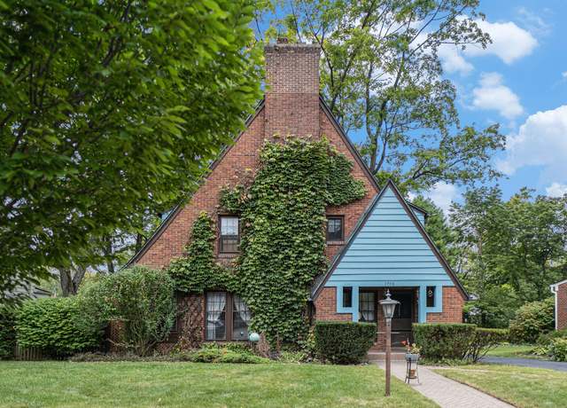 Property at 1709 Hermitage Rd, Ann Arbor, MI 48104, 5 beds, 2.5 baths