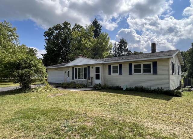 Property at 7613 W Stanton Rd, Stanton, MI 48888, 3 beds, 1 bath