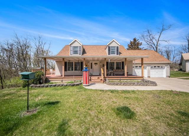 Property at 10500 Woodland Dr, Jerome, MI 49249, 3 beds, 2 baths