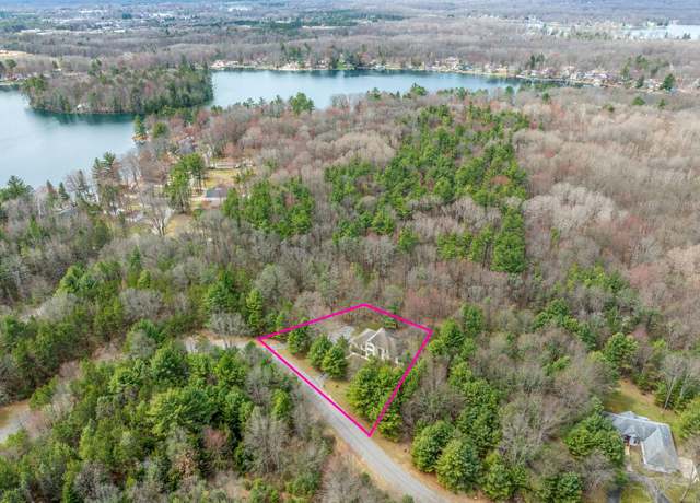 Property at 9125 Forest Pines Dr, Mecosta, MI 49332, 4 beds, 2.5 baths