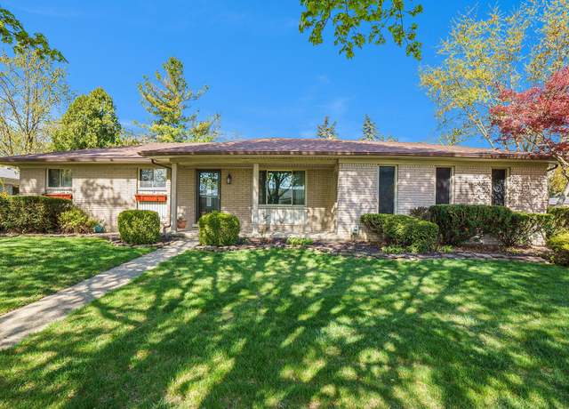 Property at 41885 Coulon Dr, Clinton Twp, MI 48038, 3 beds, 2 baths