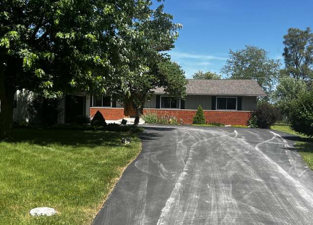 Property at 8025 Fosdick Rd, Saline, MI 48176, 1 bed, 2.5 baths