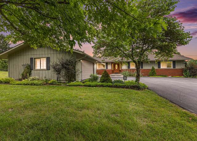 Property at 8025 Fosdick Rd, Saline, MI 48176, 4 beds, 2.5 baths