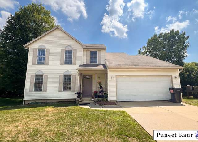 Property at 2242 Christine Ct SE, Grand Rapids, MI 49546, 5 beds, 3.5 baths