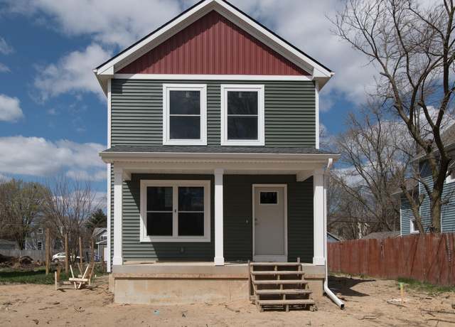Property at 1107 Clinton Ave, Kalamazoo, MI 49001, 4 beds, 2 baths