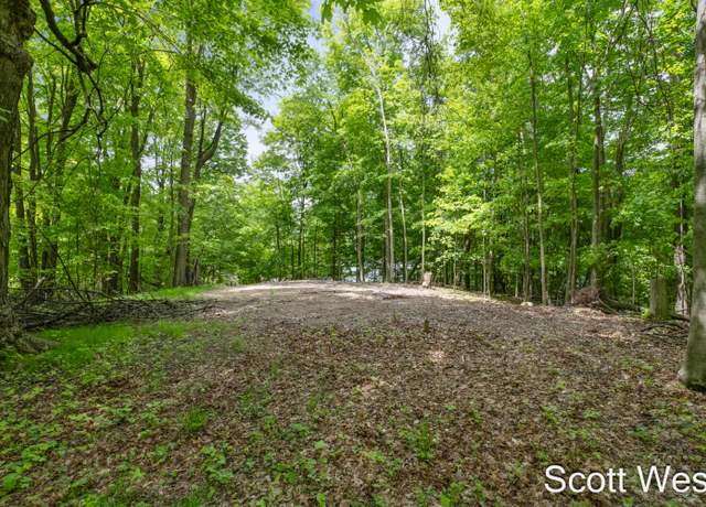Property at 7710 House Ct NE, Belmont, MI 49306