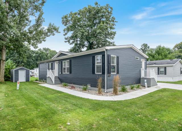 Property at 75 Viking Dr #75, Sparta, MI 49345, 4 beds, 2 baths