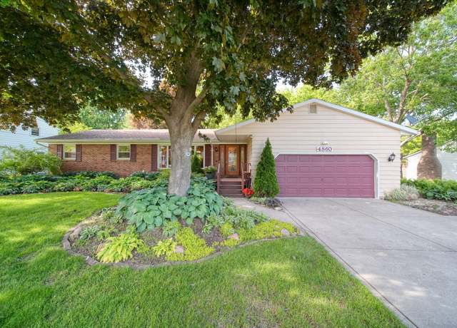 Property at 4860 Sequoia Dr, Jackson, MI 49201, 4 beds, 3.5 baths