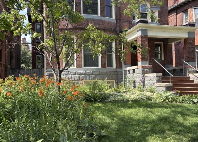 Property at 658 W Forest Ave, Detroit, MI 48201, 2 beds, 1 bath