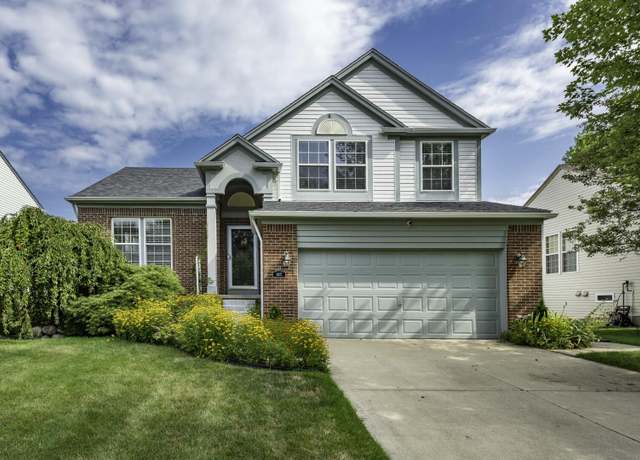 Property at 9871 High Meadow Dr, Ypsilanti, MI 48198, 3 beds, 2.5 baths