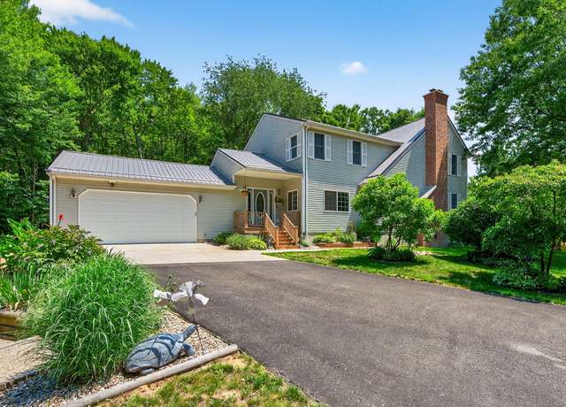 Property at 18800 County Road 681, Grand Junction, MI 49056, 4 beds, 4.5 baths