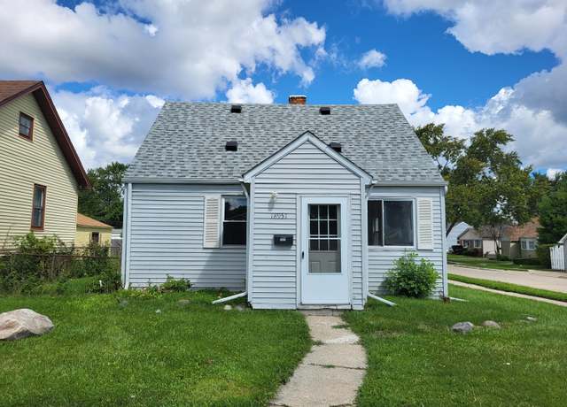 Property at 18951 Meier St, Roseville, MI 48066, 2 beds, 1 bath