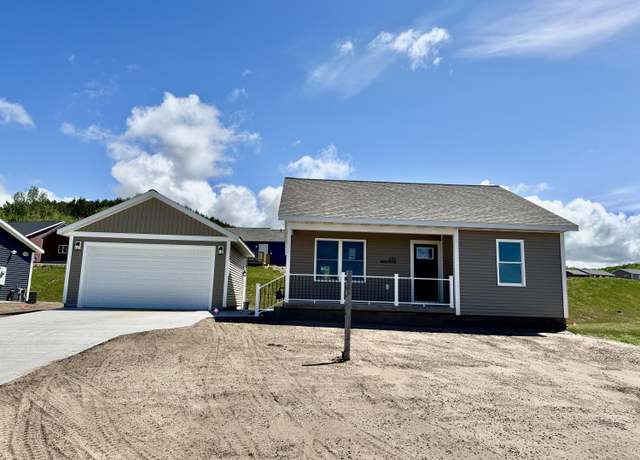 Property at 277 Aspen Hill Dr, Shelby, MI 49455, 4 beds, 2 baths