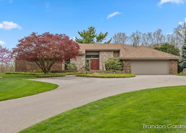 Property at 6719 Juneview Dr NE, Rockford, MI 49341, 3 beds, 3.5 baths