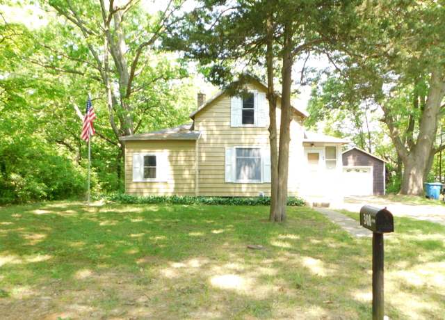 Property at 308 Hill St, Decatur, MI 49045, 4 beds, 1 bath
