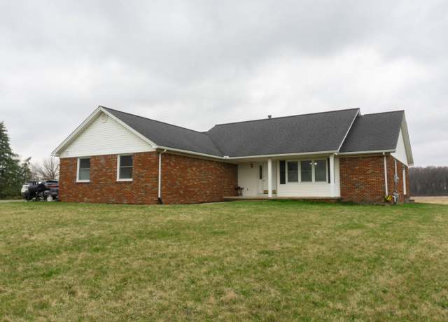 Property at 5275 Carleton Rockwood Rd, South Rockwood, MI 48179, 3 beds, 2 baths