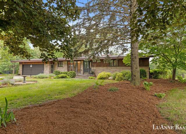 Property at 13467 Northland Dr NE, Cedar Springs, MI 49319, 3 beds, 3 baths