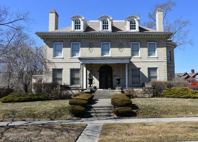 Property at 115 Arden Park Blvd, Detroit, MI 48202, 6 beds, 6.5 baths