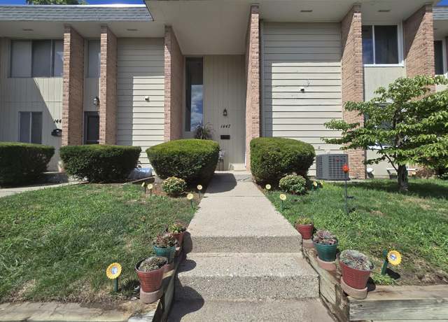 Property at 1447 N Saxony Dr SE, Grand Rapids, MI 49508, 3 beds, 1.5 baths