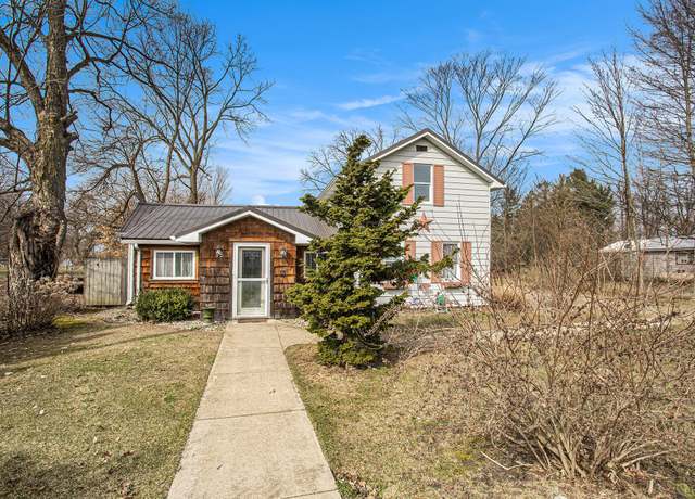Property at 53706 Parkville Rd, Three Rivers, MI 49093, 3 beds, 1.5 baths